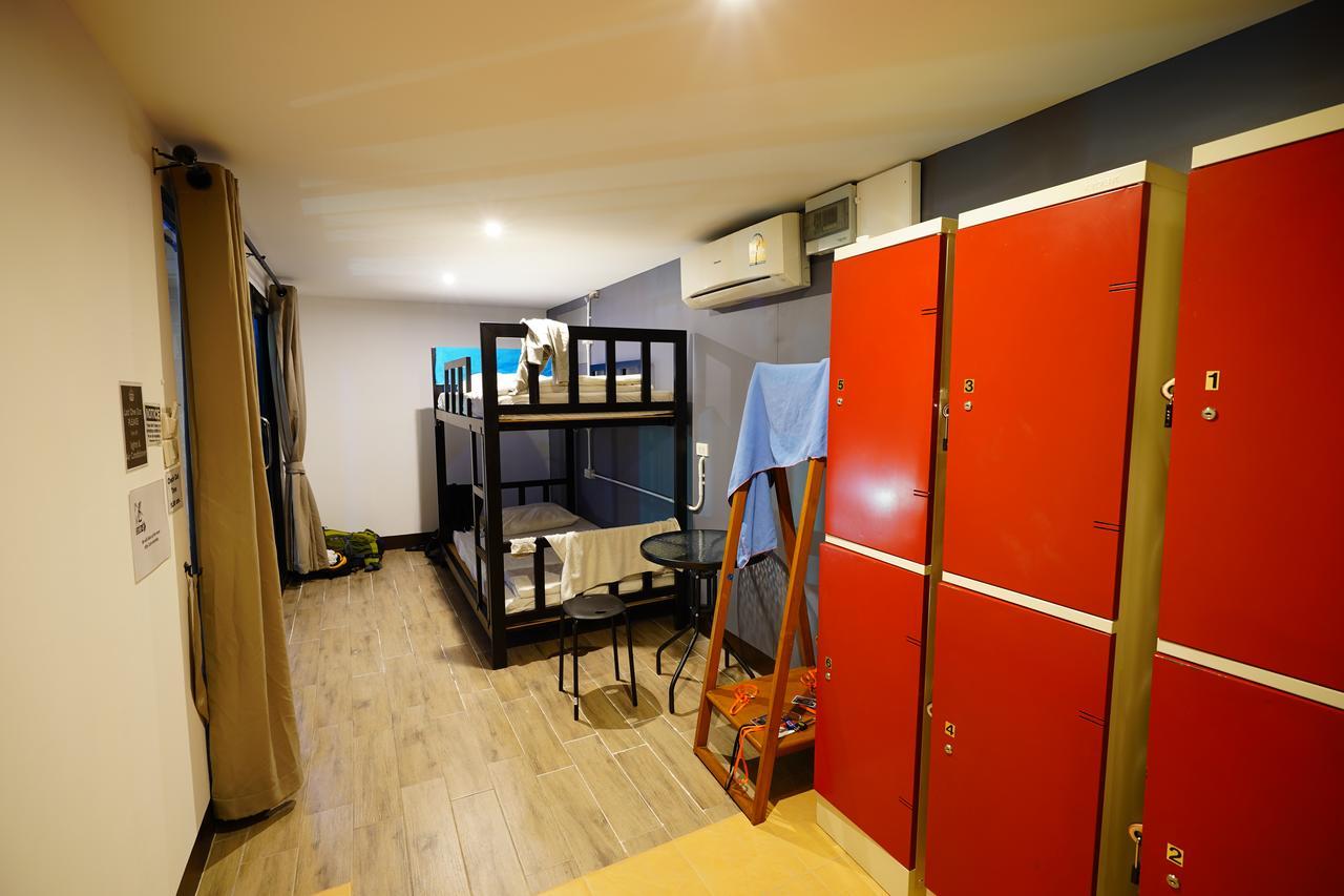 At Box Hostel 清邁 外观 照片