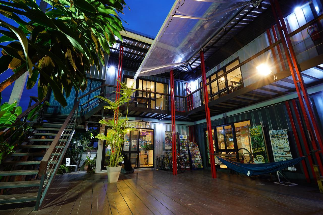 At Box Hostel 清邁 外观 照片